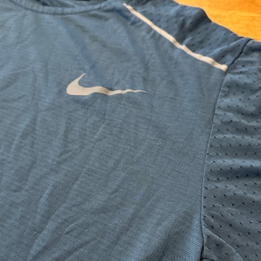 Nike Charcoal Performance Tee - image 2